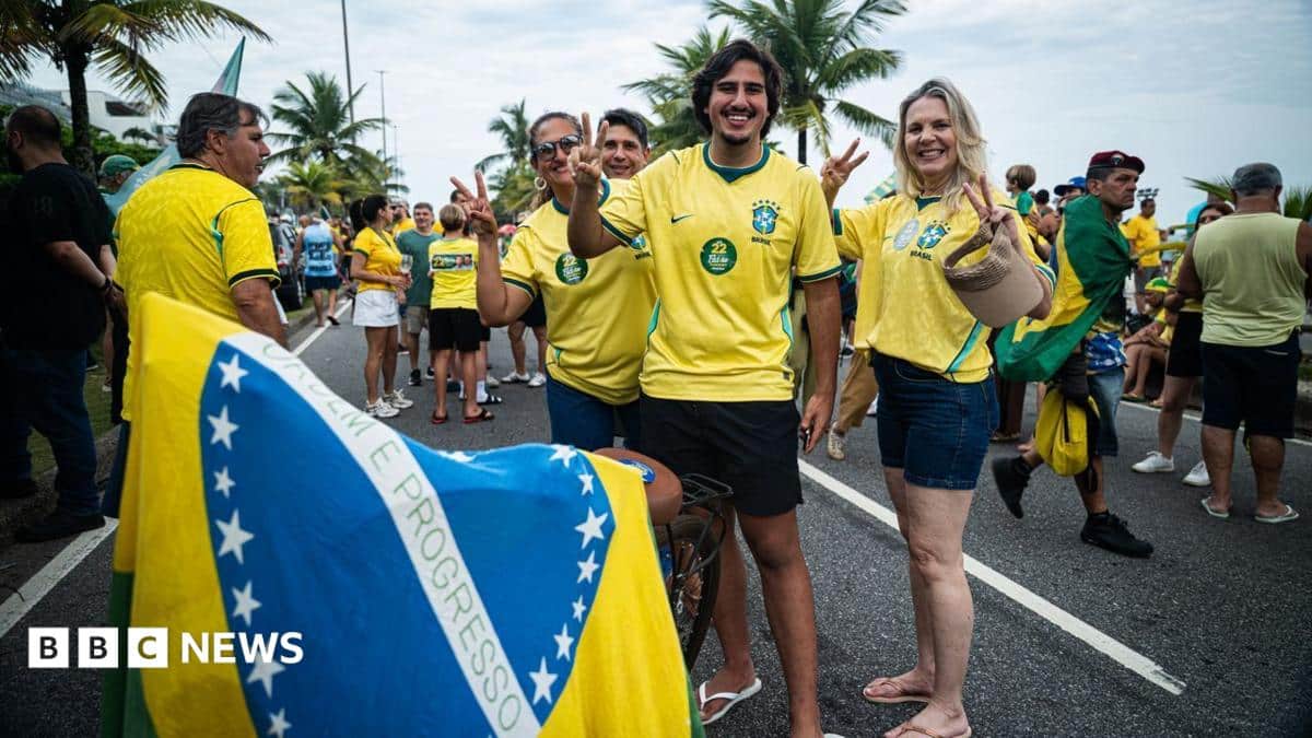 Brazil Voters Face Lula-Bolsonaro Run-Off Choice