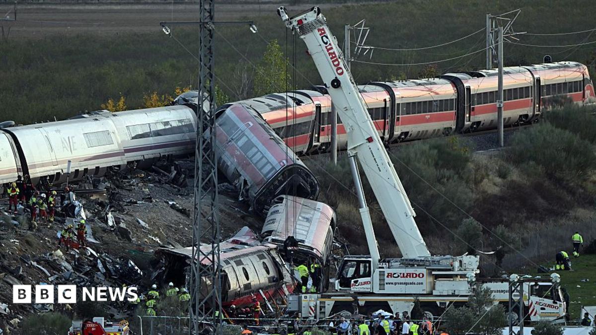 Audio Recordings Detail Spain Train Crash Communications