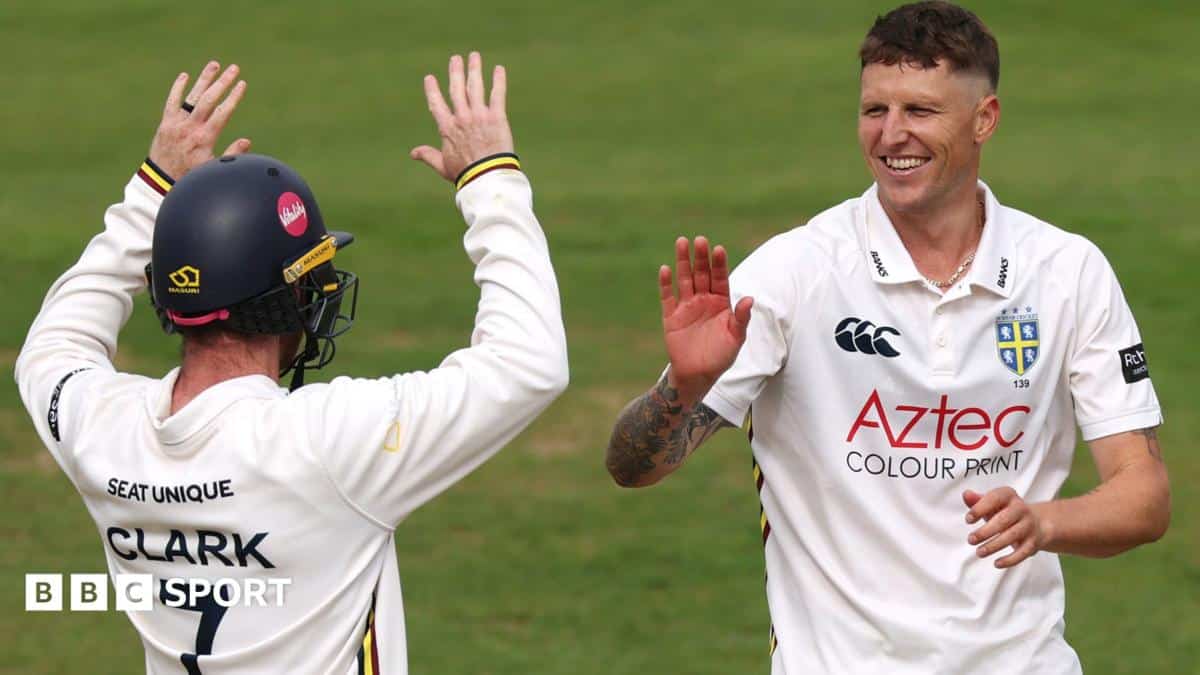 Carse Can Return, Key Says, in England Contract Update