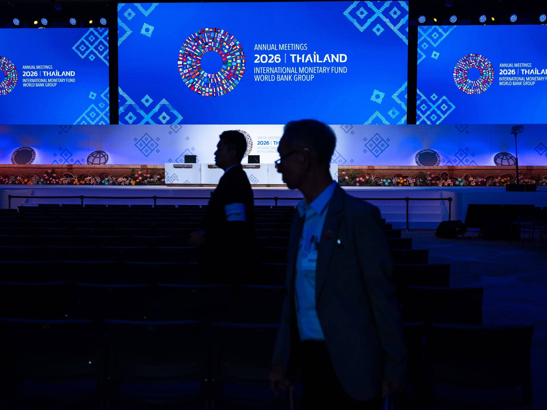 War, Debt Pressures Set IMF-World Bank Agenda