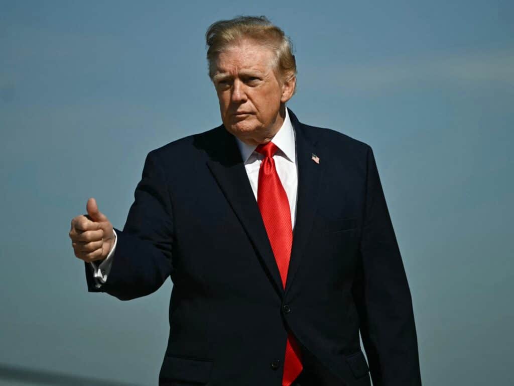 Trump Links Houthi Attacks to Oil Prices