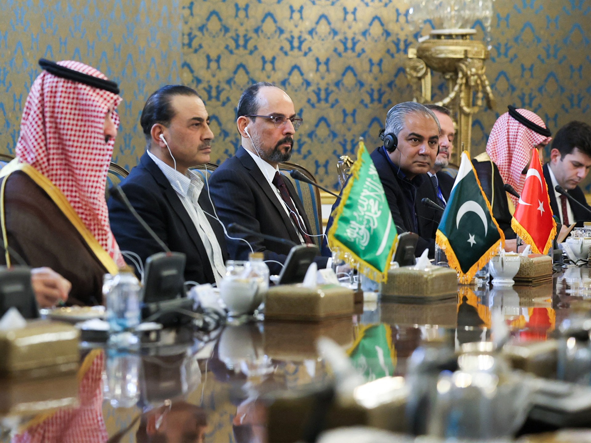 Mecca Pact Delegation Holds Tehran Security Talks