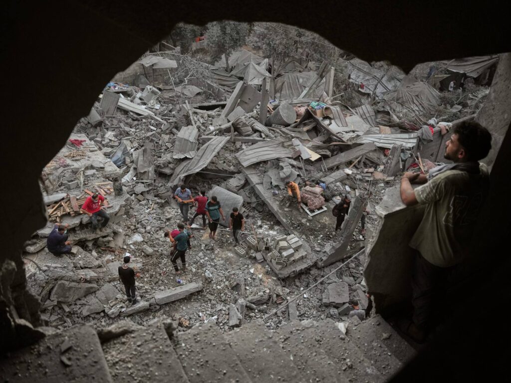 Israeli Strike Kills Woman in Gaza City