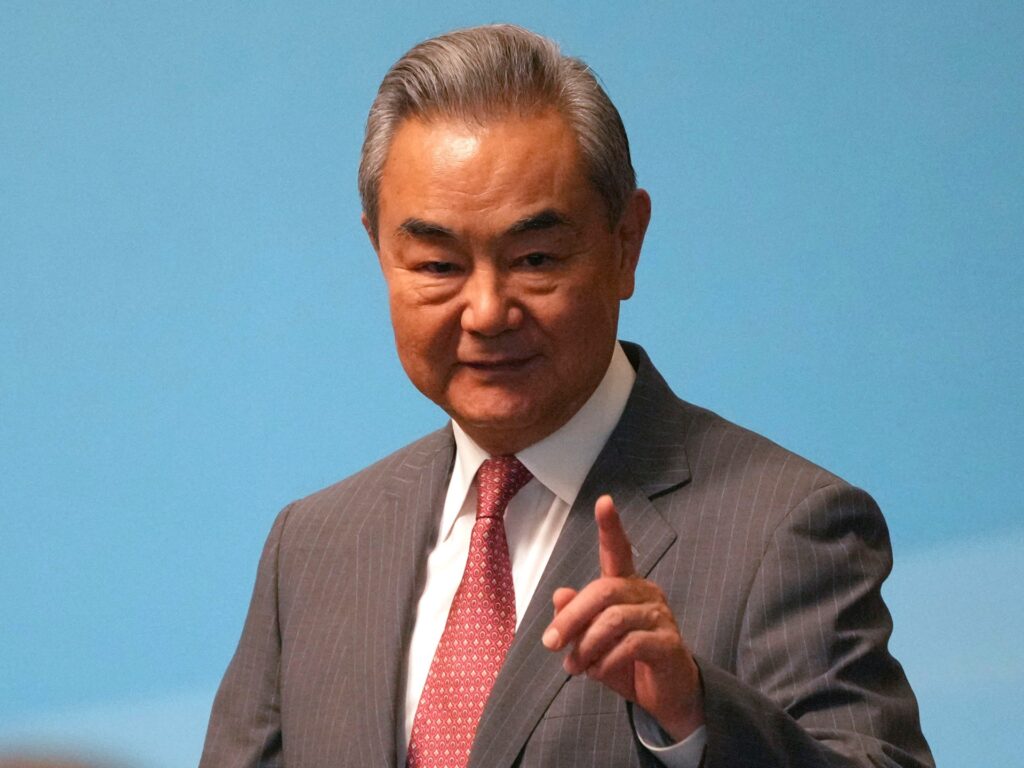China urges Israel to reverse West Bank settlements