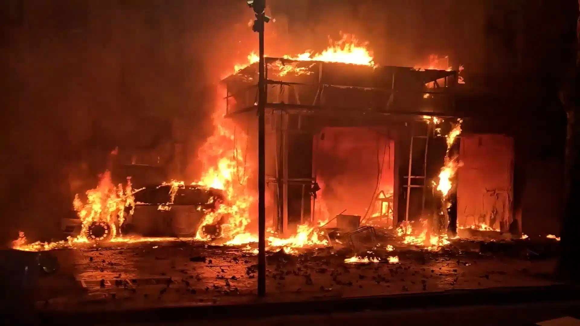 Fire Engulfs Albania’s Supreme Court During Protests