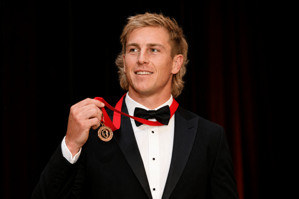 Heeney Claims Third Straight Swans Best and Fairest