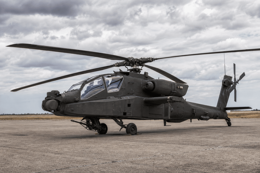 Bell Brings Record-Holding Comanche Back as Tribeca Loyal